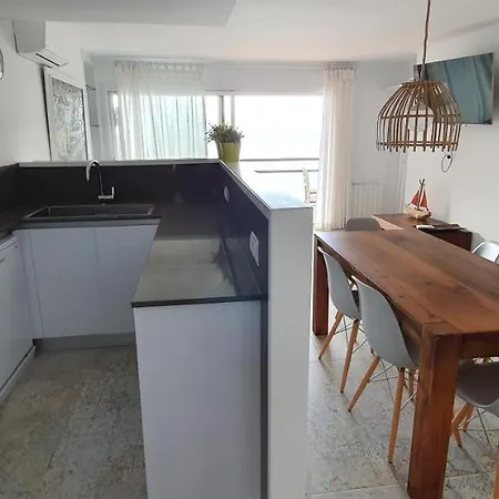 Apartamento En Primera Linea De Mar - Sant Antoni De Calonge Calonge  Exterior photo