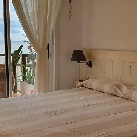 Apartamento En Primera Linea De Mar - Sant Antoni De Calonge Calonge  Exterior photo